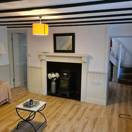 Horseshoe Cottage, Killarney